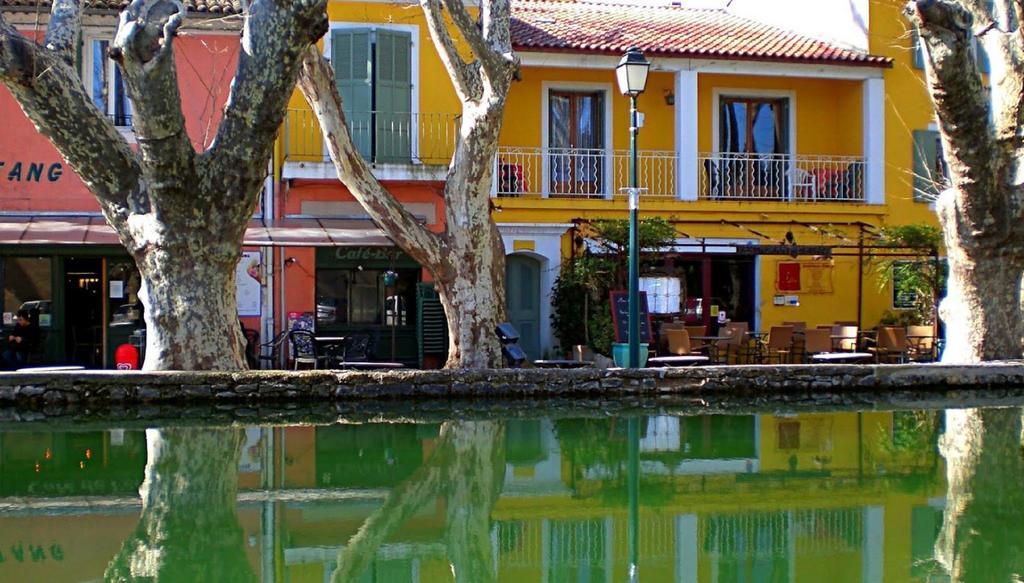 Logis Hotel De L'Etang Кюкюрон Экстерьер фото